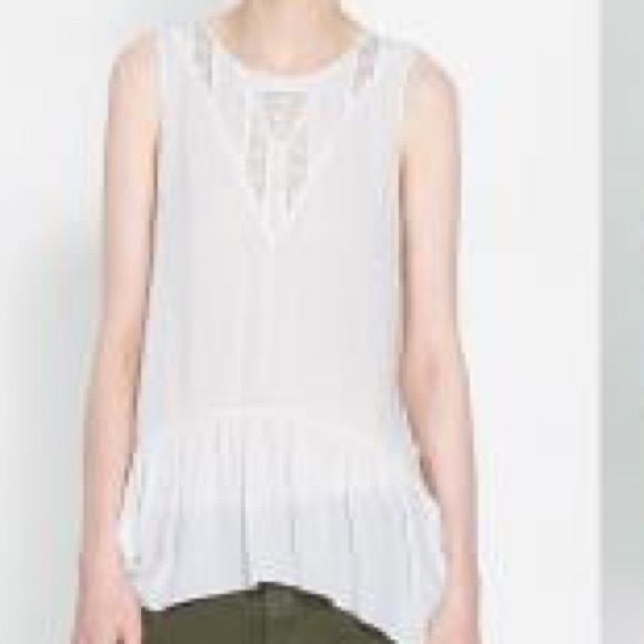 SALE!!ZARA LACE INSET BLOUSE💕 - Picture 3 of 12